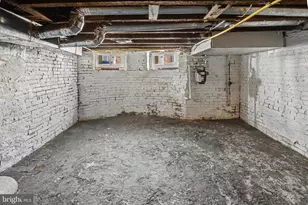 407 W 28th St, Baltimore, MD 21211 - Photo 22