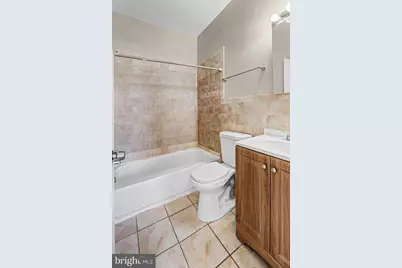 407 W 28th Street, Baltimore, MD 21211 - Photo 16