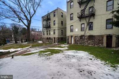 2111 Park Avenue, Baltimore, MD 21217 - Photo 42