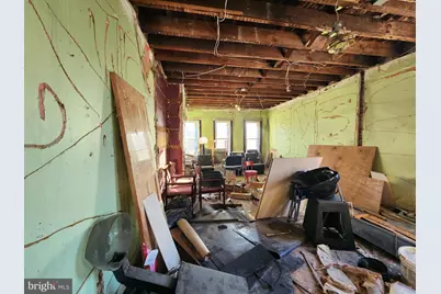 2100 N Fulton Avenue, Baltimore, MD 21217 - Photo 14