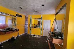 2100 N Fulton Ave, Baltimore, MD 21217 - Photo 4