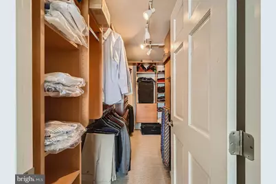 250 President Street #806, Baltimore, MD 21202 - Photo 14