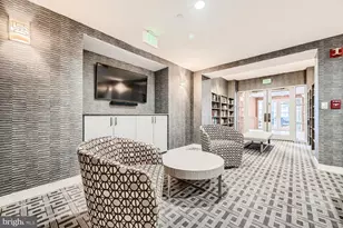 250 President St, Baltimore, MD 21202 - Photo 22