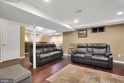 810 E Belvedere Avenue E, Baltimore, MD 21212 - Photo 26