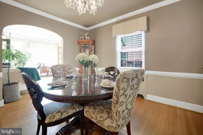 810 E Belvedere Avenue E, Baltimore, MD 21212 - Photo 6