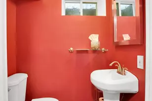 810 E Belvedere Ave E, Baltimore, MD 21212 - Photo 28