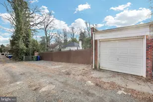 810 E Belvedere Ave E, Baltimore, MD 21212 - Photo 36