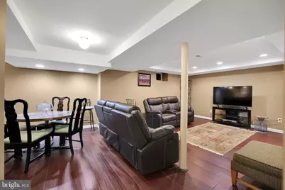 810 E Belvedere Avenue E, Baltimore, MD 21212 - Photo 24