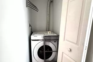 208 Washington S, Baltimore, MD 21231 - Photo 14