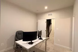 736 Watts St, Baltimore, MD 21217 - Photo 22