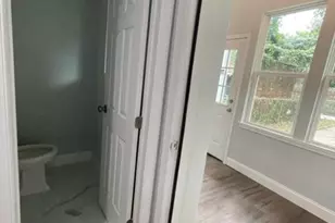 1812 N Smallwood St, Baltimore, MD 21216 - Photo 18