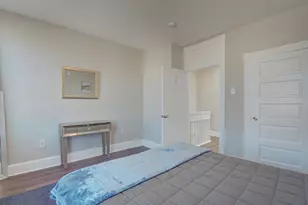 2621 E Oliver St, Baltimore, MD 21213 - Photo 32