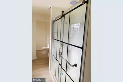 2202 N Charles Street #2R, Baltimore, MD 21218 - Photo 8