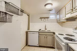 649 Dover St, Baltimore, MD 21230 - Photo 10