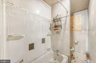 1834 Wilkens Ave, Baltimore, MD 21223 - Photo 8