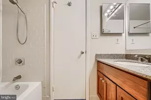 123 W Barre St, Baltimore, MD 21201 - Photo 26