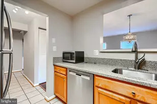 123 W Barre St, Baltimore, MD 21201 - Photo 14