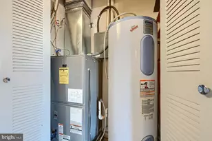 123 W Barre St, Baltimore, MD 21201 - Photo 10