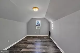 304 S Collins Ave, Baltimore, MD 21229 - Photo 12