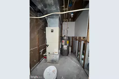 2925 W North Avenue, Baltimore, MD 21216 - Photo 22