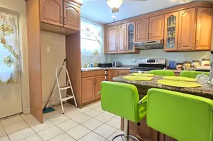 39 N Bentalou St, Baltimore, MD 21223 - Photo 12