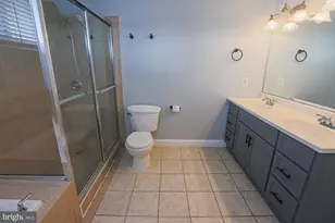 3240 Foster Ave, Baltimore, MD 21224 - Photo 16