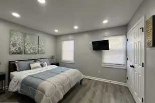 402 N Chapel St, Baltimore, MD 21231 - Photo 10