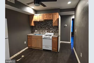 2203 W Fayette Street, Baltimore, MD 21223 - Photo 12