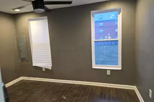 2203 W Fayette St, Baltimore, MD 21223 - Photo 16