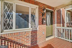 604 N Augusta Ave, Baltimore, MD 21229 - Photo 2