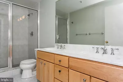 250 President Street #609, Baltimore, MD 21202 - Photo 8