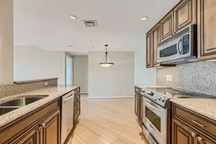 250 President St, Baltimore, MD 21202 - Photo 6