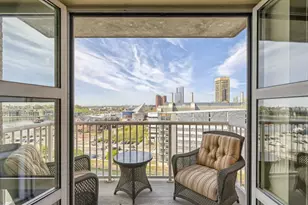 250 President St, Baltimore, MD 21202 - Photo 2