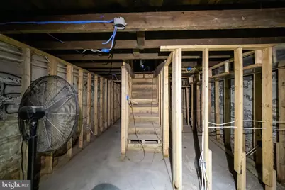 2006 W North Avenue, Baltimore, MD 21217 - Photo 32