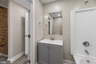 29 N Clinton St, Baltimore, MD 21224 - Photo 14