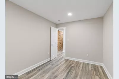 29 N Clinton Street, Baltimore, MD 21224 - Photo 16