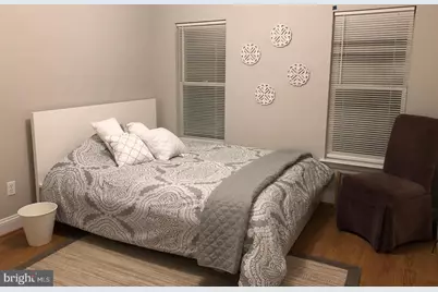 402 N Chester Street, Baltimore, MD 21231 - Photo 8