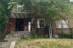 26 N Rosedale St, Baltimore, MD 21229 - Photo 2