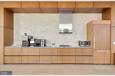 300 International Drive #1902, Baltimore, MD 21202 - Photo 34