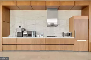 300 International Drive, Baltimore, MD 21202 - Photo 34