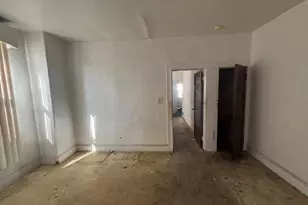 611 Cator Ave, Baltimore, MD 21218 - Photo 4