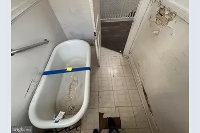 611 Cator Avenue, Baltimore, MD 21218 - Photo 16