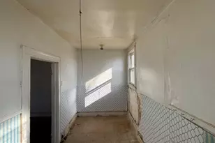 611 Cator Ave, Baltimore, MD 21218 - Photo 14