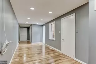 1049 S Charles St, Baltimore, MD 21230 - Photo 28