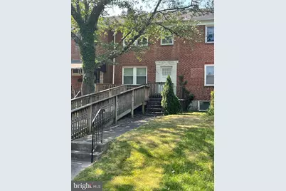 909 E Lake Avenue, Baltimore, MD 21212 - Photo 1
