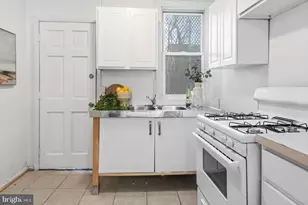 1017 Sterrett St, Baltimore, MD 21230 - Photo 8