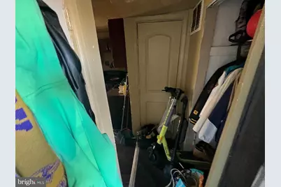 [Address not provided], Baltimore, MD 21225 - Photo 8