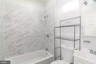 409 N Edgewood St, Baltimore, MD 21229 - Photo 8