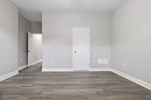 917 N Gilmor St, Baltimore, MD 21217 - Photo 28