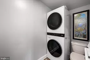 5603 Kenford Rd, Baltimore, MD 21209 - Photo 12